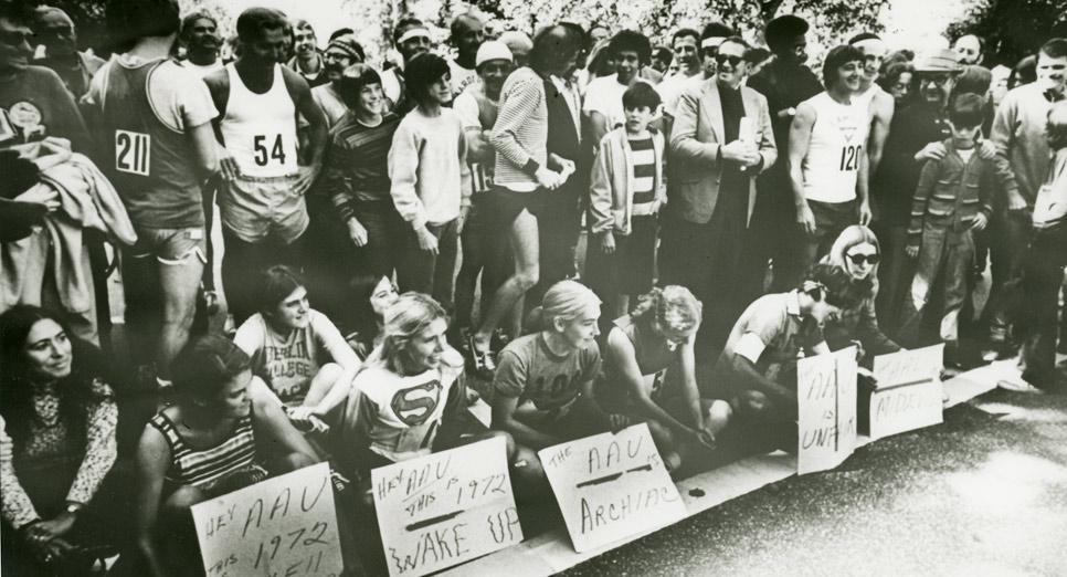 A History of Marathons & Women | Mommy Runs It