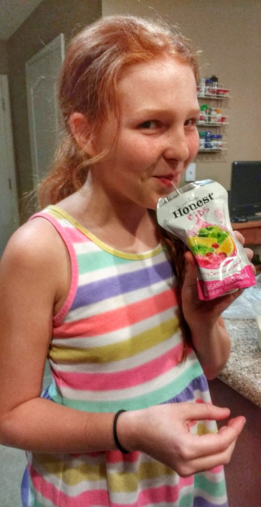 GIVEAWAY: Win a Month's Supply of Honest Kids Juice | Mommy Runs It