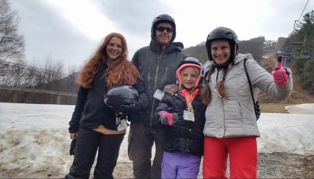 Life After Spinal Fusion: I Went Skiing at 3 Years Post-Op! | Mommy Runs It